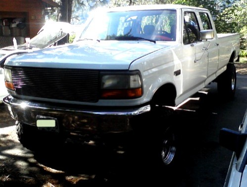 Ford F350 Extended Cab w Lift Kit